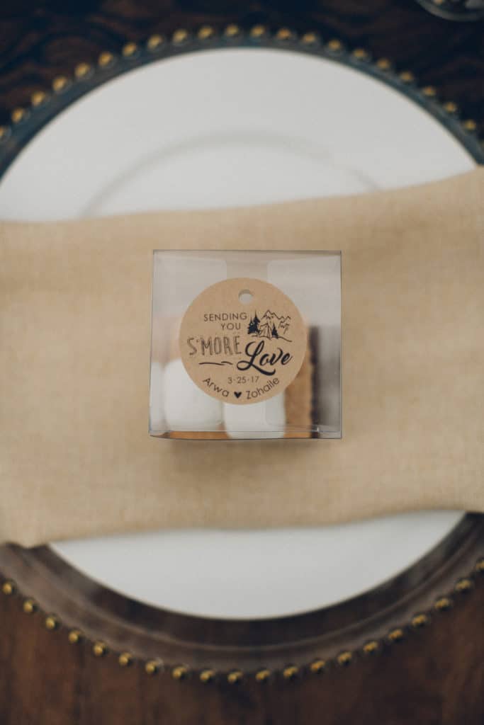 s'mores as wedding favor